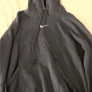 BLACK MEDIUM NIKE HOODIE